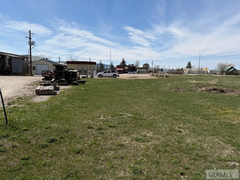 Looking for prime commercial property ready to build? How about - photo 6