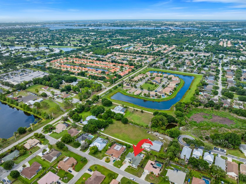 Welcome to Palm City's best-kept secrets! Nestled in highly - photo 37
