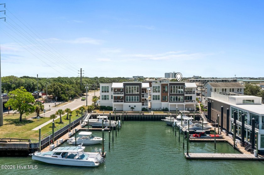 For comp purposes only. Unit includes 40ft boatslip at - photo 2