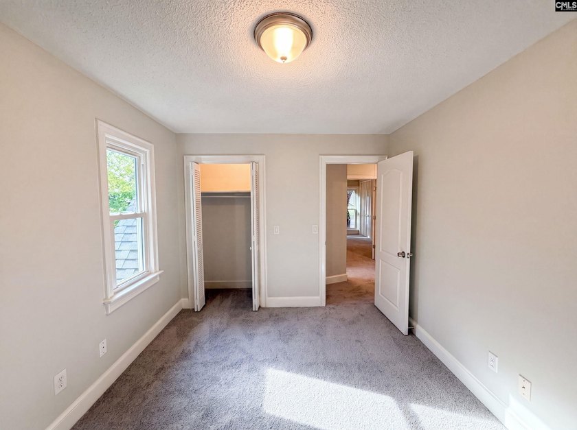 212 Conrad Cir is a two-story Columbia home with a functional - photo 14