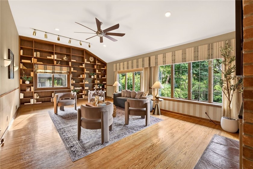 Welcome to 135 Orchard Park Blvd.- one of Irondequoit's most - photo 11