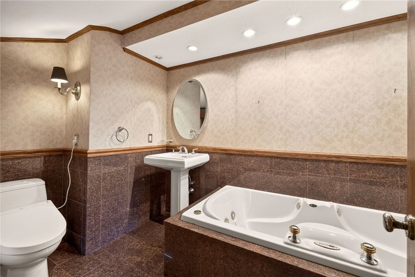 Welcome to 135 Orchard Park Blvd.- one of Irondequoit's most - photo 33