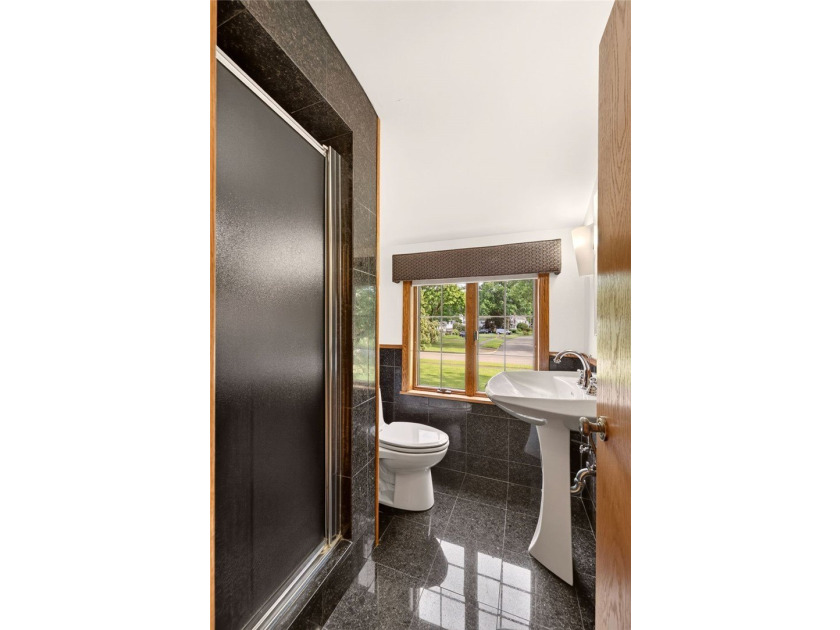 Welcome to 135 Orchard Park Blvd.- one of Irondequoit's most - photo 37