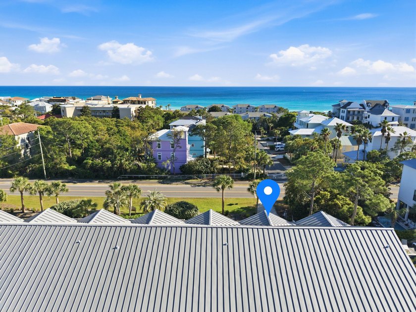 Welcome to the Legends on 30A, a refined coastal retreat where - photo 4