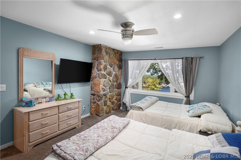 Enjoy panoramic lake views of the 4 Mile Marker from this - photo 20