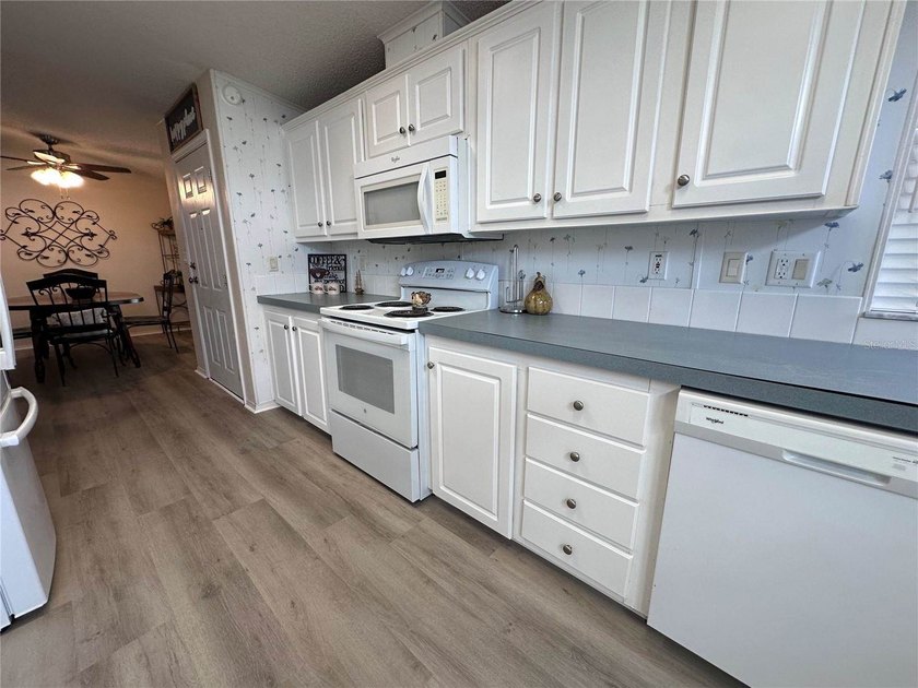 UPDATE - You told us what you wanted in your new home and the - photo 4