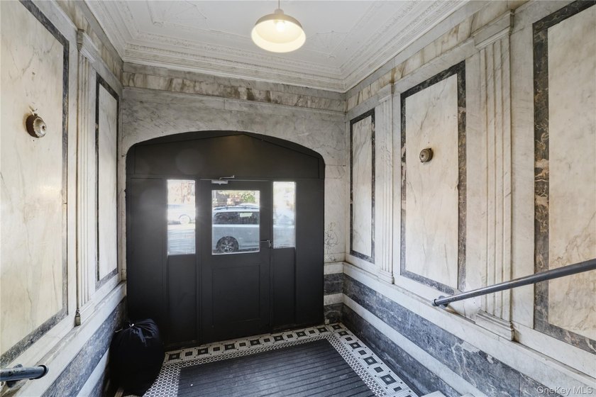 Introducing this 4 story, 16 unit rent stabilized property - photo 4