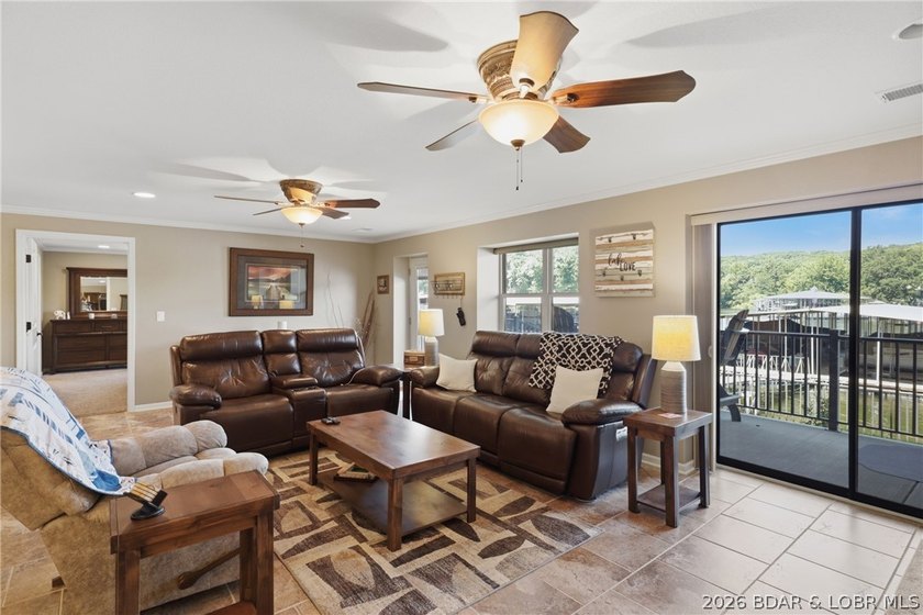 Don't miss this beautiful 1,800 sq. ft. furnished lakefront - photo 22