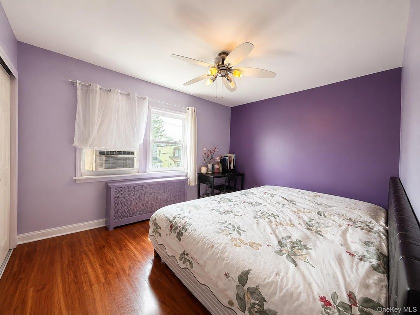 Welcome to this move-in-ready house. Filled with natural - photo 8