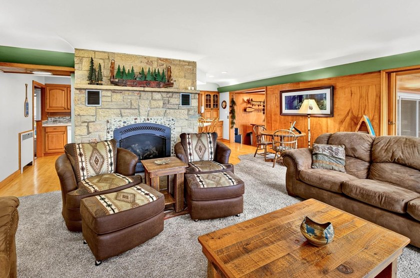 One-of-a-kind Northwoods home offering exceptional privacy on a - photo 50