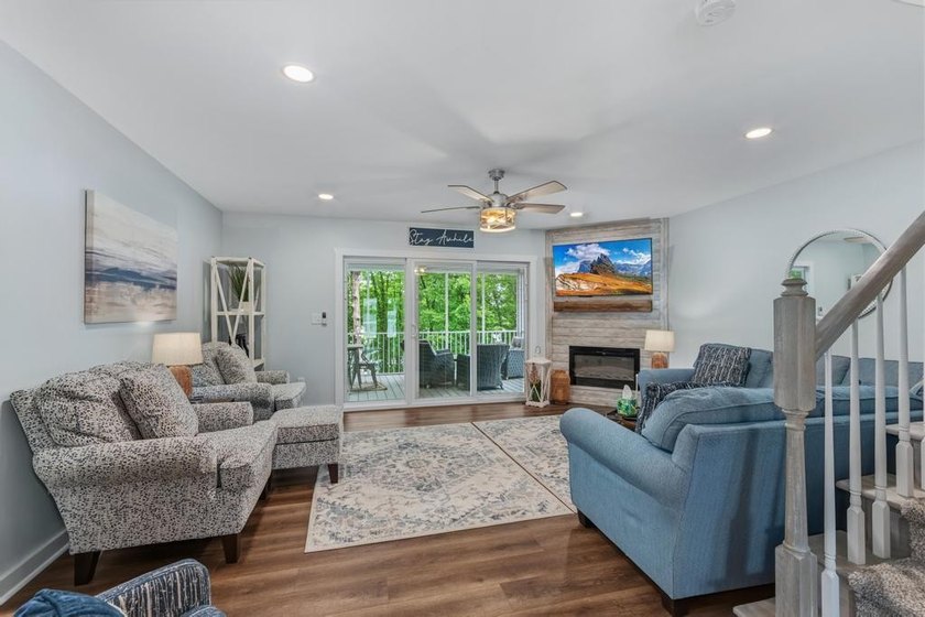 Built in 2023, this lakefront condo at Green Turtle Bay Resort &amp; - photo 15