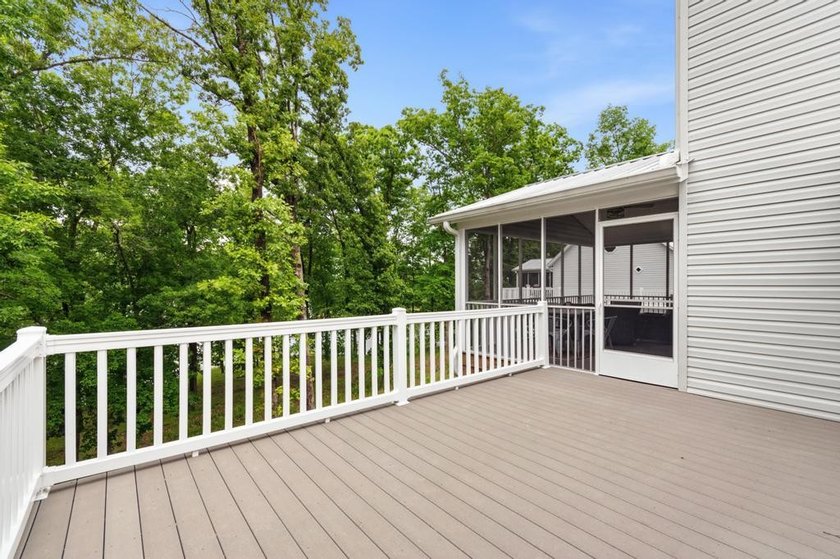 Built in 2023, this lakefront condo at Green Turtle Bay Resort &amp; - photo 31