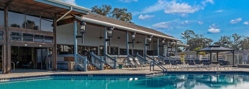 Welcome home to this beautiful double-wide 2-bedroom, 2-bath - photo 8