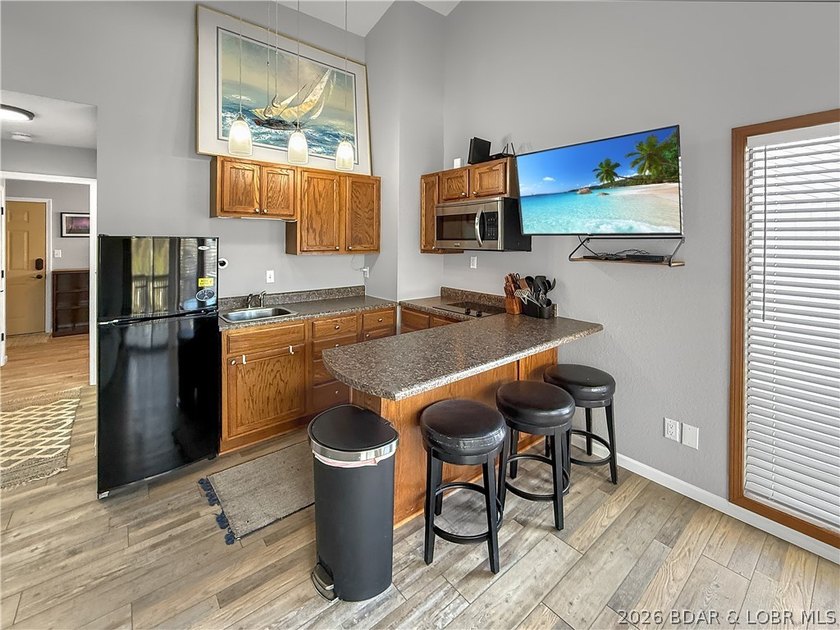 Welcome to the perfect little getaway at Lake of the Ozarks! - photo 9
