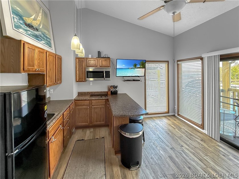 Welcome to the perfect little getaway at Lake of the Ozarks! - photo 10