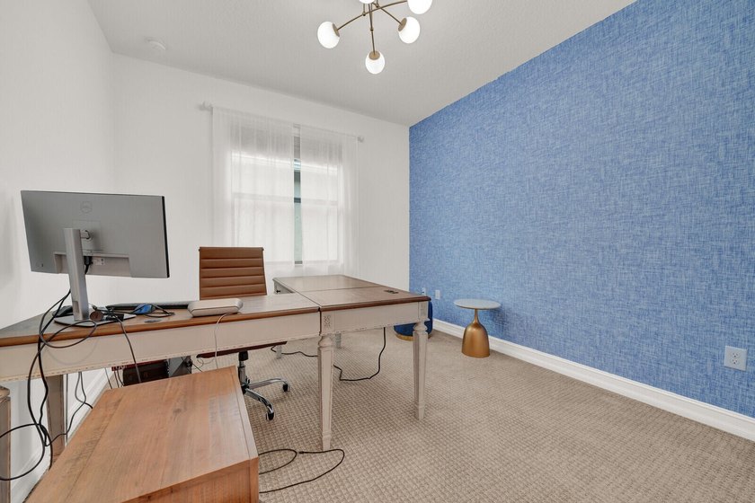Welcome to this beautiful 4 bedroom, 3 bathroom home in the - photo 34