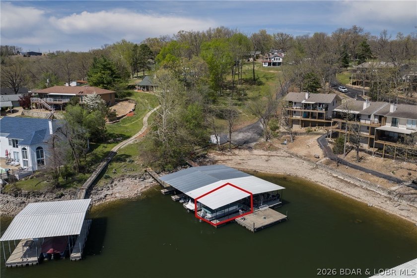 Location like this is hard to find, Osage Beach, an established - photo 3