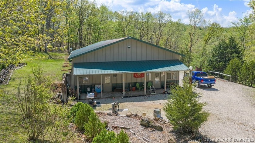Privacy, acreage, and lakefront living come together at this - photo 4