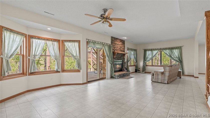 Privacy, acreage, and lakefront living come together at this - photo 5