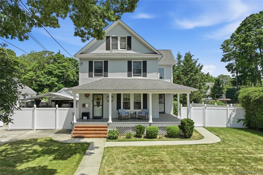 Nestled in the heart of Beautiful Baldwin, this charming - photo 3