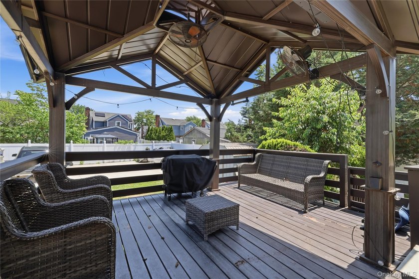 Nestled in the heart of Beautiful Baldwin, this charming - photo 8