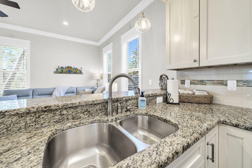 RENTAL READY &amp; ROCKIN!! MOTIVATED SELLER! SELLER - photo 11