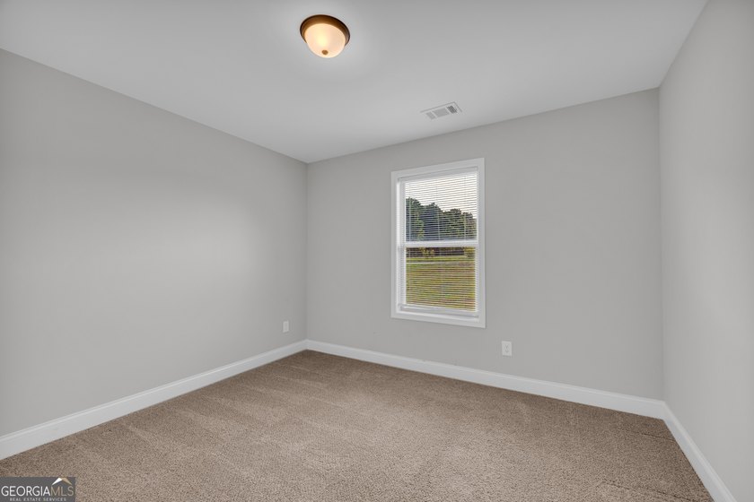 Welcome home to this thoughtfully designed ranch-style home - photo 34
