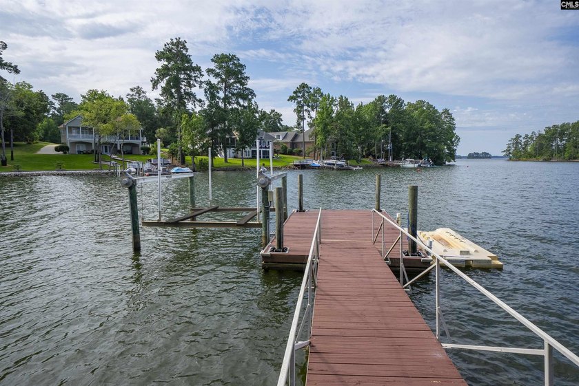 One of Lake Murray's most extraordinary waterfront retreats - photo 21