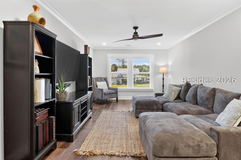 Welcome home to 24 Daffodil Farm Way, a stunning 2020 built home - photo 18