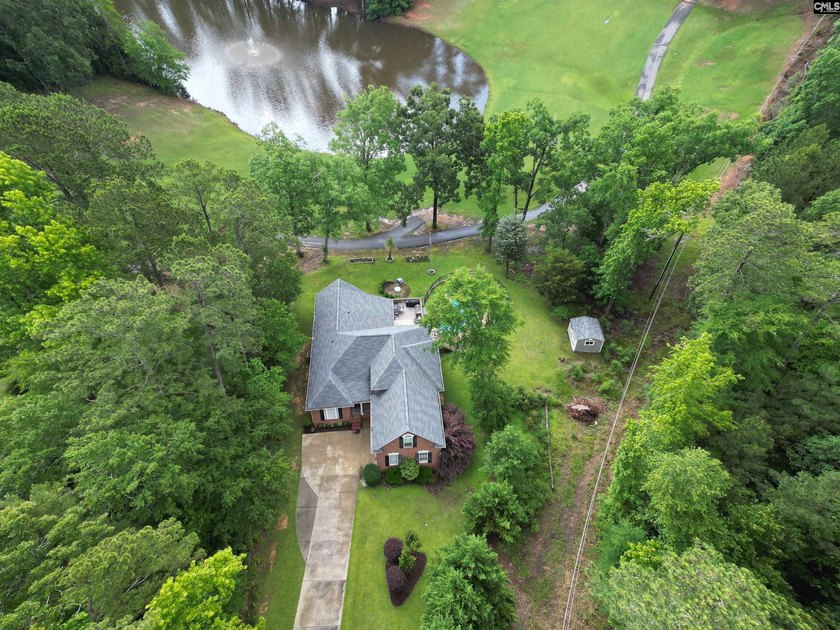 Beautiful spacious all brick home, with open floor plan, located - photo 22