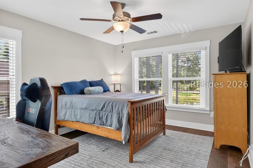 Welcome home to 24 Daffodil Farm Way, a stunning 2020 built home - photo 30