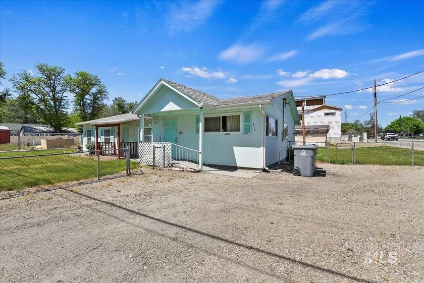 Opportunity knocks with this classic 1960 home situated on a - photo 3