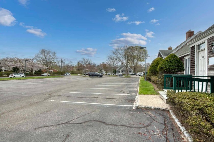 Owner Financing Available. 335 Meeting House Lane free standing - photo 11