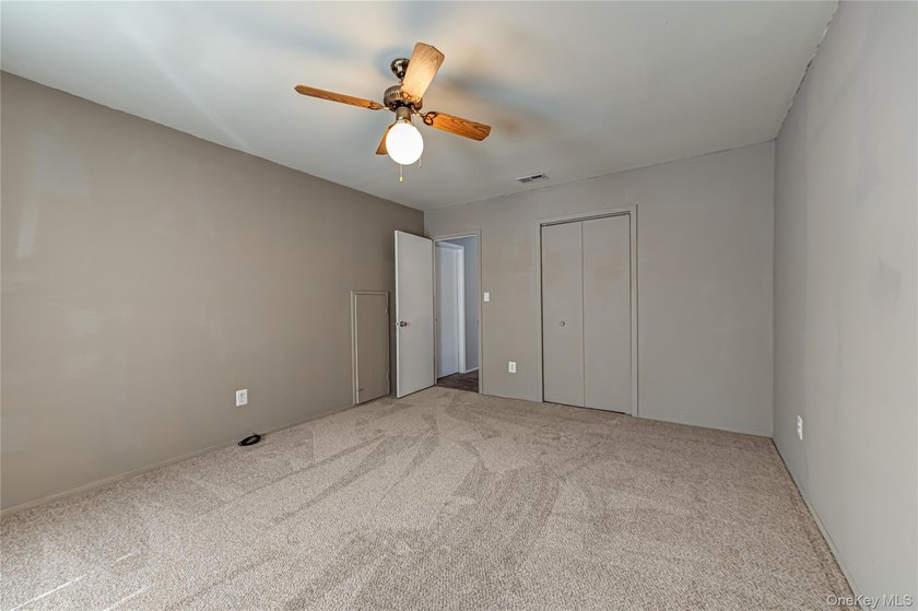 Bring your key &amp; move right into this 3-bedroom, 2.5 bath - photo 17