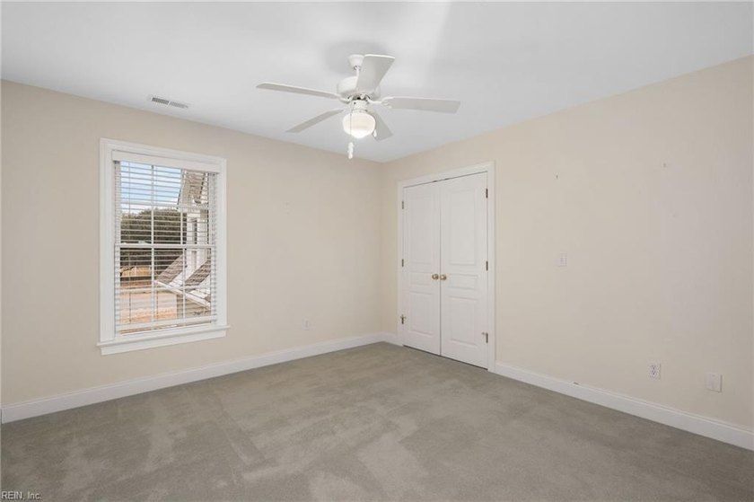 Exceptionally property located in The Currituck Club, offering - photo 23