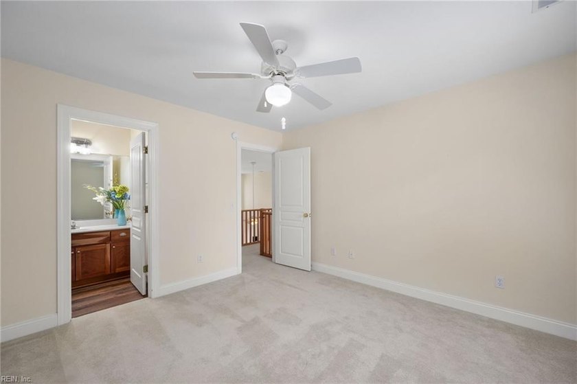 Exceptionally property located in The Currituck Club, offering - photo 24