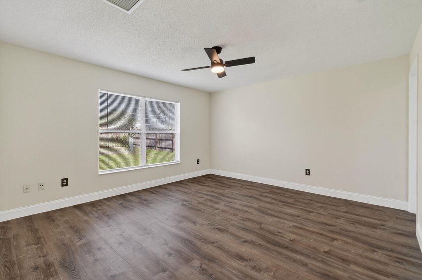 Move-in-ready, home appraised at $416K. This fabulous updated - photo 19