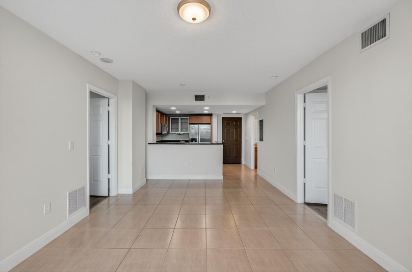 Welcome to your vibrant new lifestyle in the heart of Downtown - photo 20