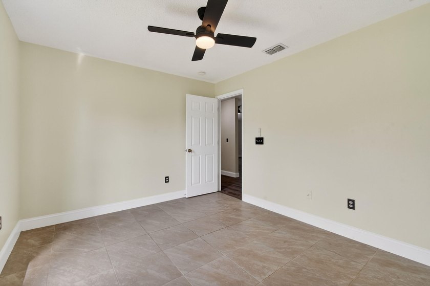 Move-in-ready, home appraised at $416K. This fabulous updated - photo 34