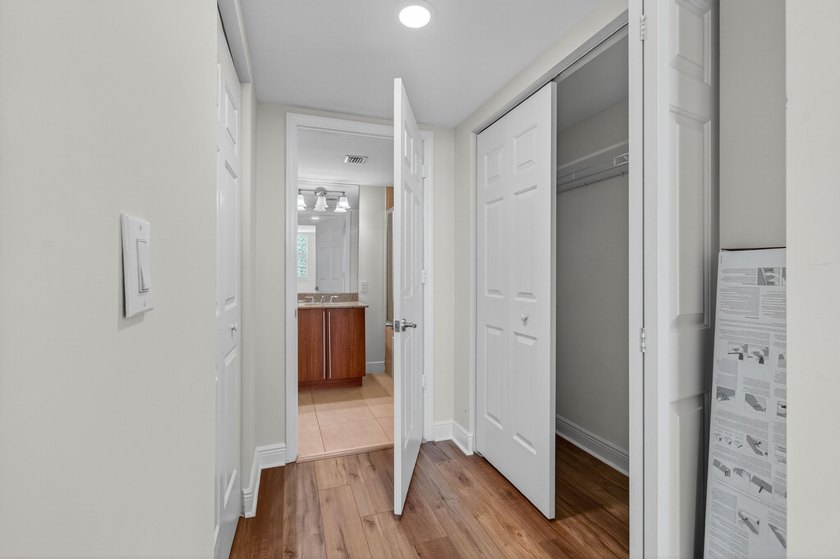 Welcome to your vibrant new lifestyle in the heart of Downtown - photo 39