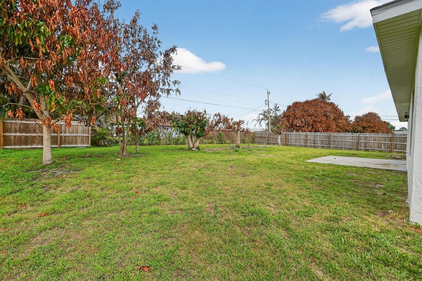 Move-in-ready, home appraised at $416K. This fabulous updated - photo 40