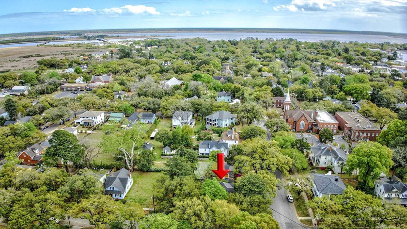 A 123 year old adorable Historic District re-do, just two blocks - photo 31
