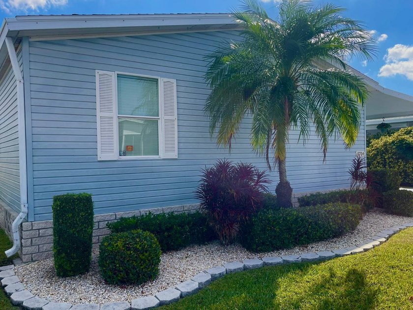 3BD/2BA! 1344 SqFt PLUS! SPLIT FLOOR-PLAN! IN-HOME LAUNDRY AREA! - photo 5