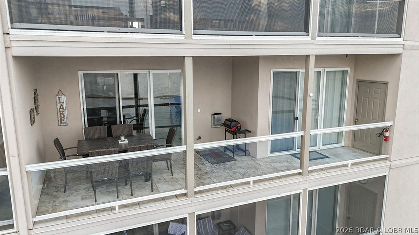 Right in the heart of Osage Beach, this Lands' End condo puts - photo 4