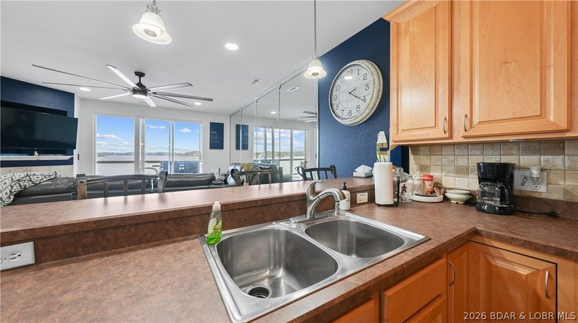 Right in the heart of Osage Beach, this Lands' End condo puts - photo 10