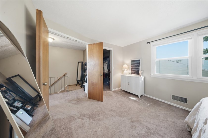 Welcome home to this beautifully maintained 2-bedroom, 1.5-bath - photo 17