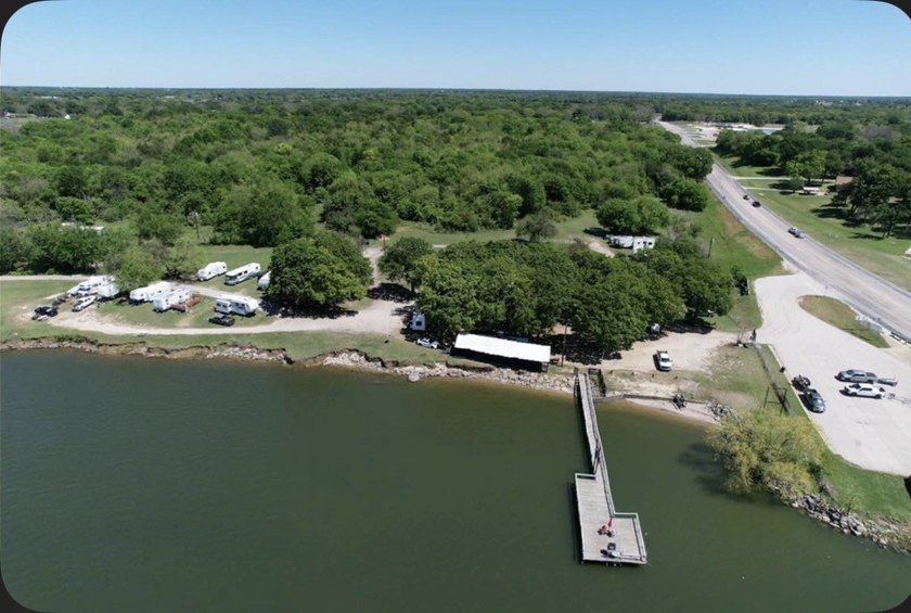 Kenny's Landing is a rare iconic waterfront landmark and legacy - photo 5