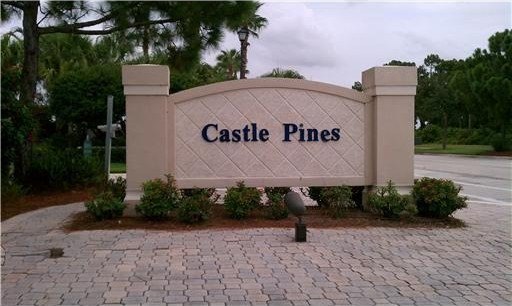 Beautifully maintained 3-bedroom, 2.5-bath lakefront townhouse - photo 20