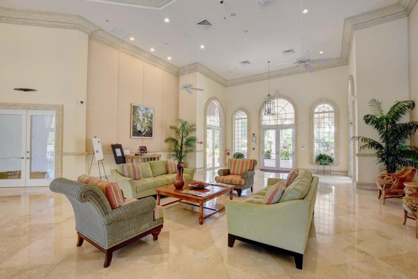 Rare Waterfront 2/2/1 villa in ultra convenient Andros Isle. New - photo 24