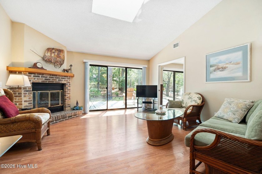 A true creampuff! This adorable 3-bedroom, 2-bath home is - photo 11